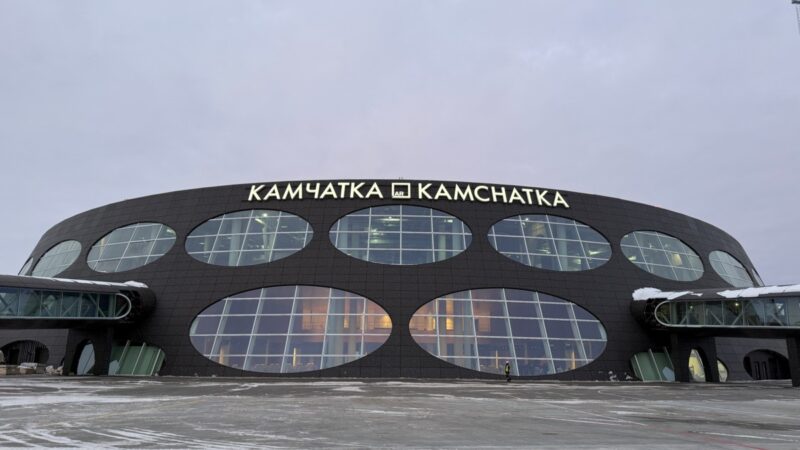 Рабочие украли инструменты на стройке нового аэропорта Камчатки и получили условные сроки