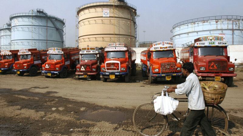 Индия нарастила импорт российской нефти на 90% на фоне кризиса в Ормузском проливе